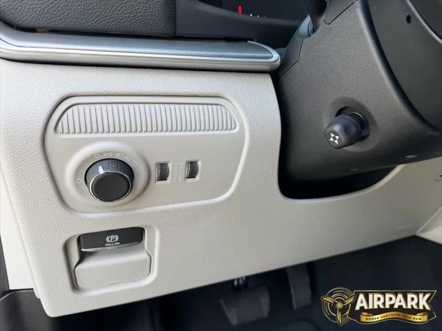 2026 Jeep Grand Wagoneer Limited Altitude 4x4