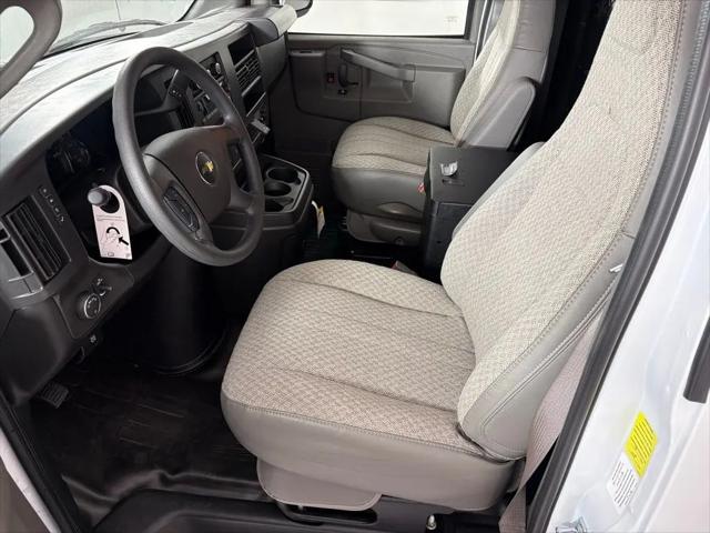 2026 Chevrolet Express Cargo Van 2500 Regular Wheelbase, WT, RWD
