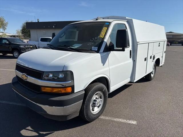 2026 Chevrolet Express Cutaway Work Van