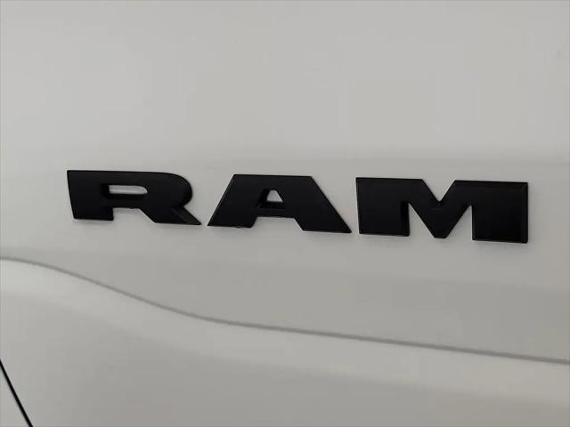 2026 Ram 1500 Laramie Crew Cab 4x4 57 Box