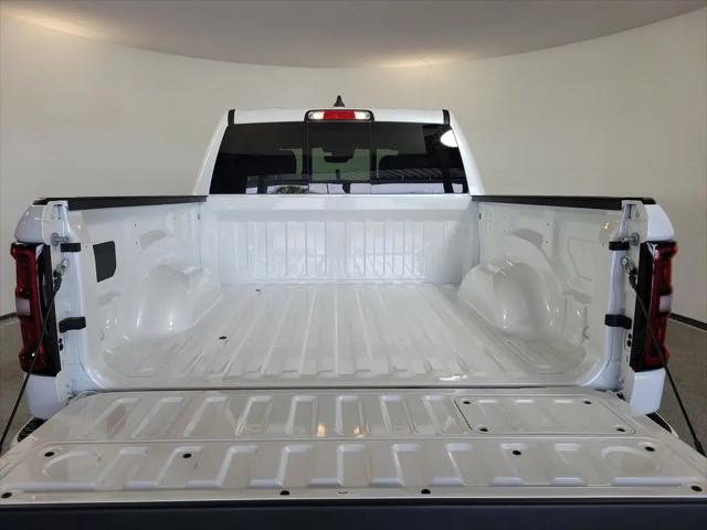 2026 Ram 1500 Laramie Crew Cab 4x4 57 Box