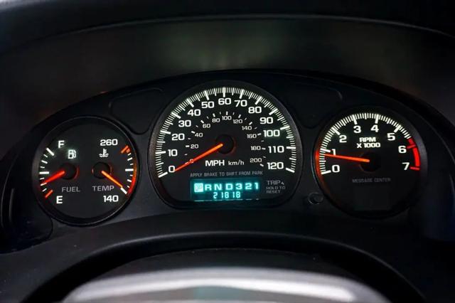 2004 Chevrolet Monte Carlo LS