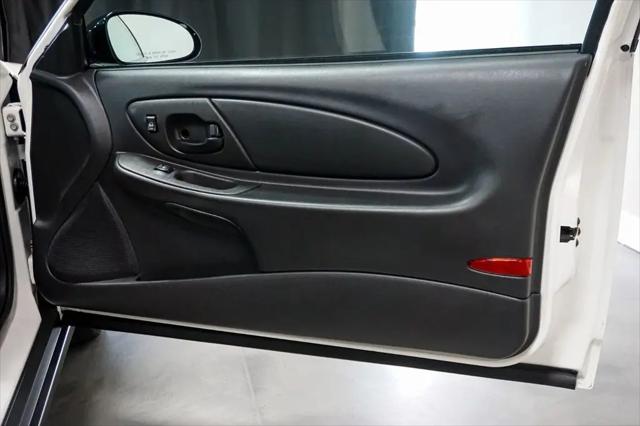 2004 Chevrolet Monte Carlo LS