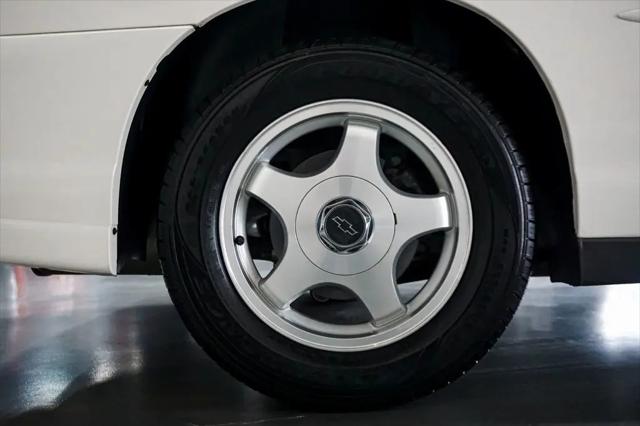 2004 Chevrolet Monte Carlo LS