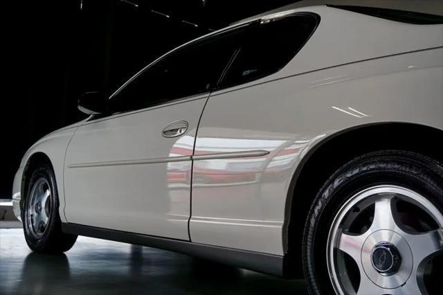 2004 Chevrolet Monte Carlo LS