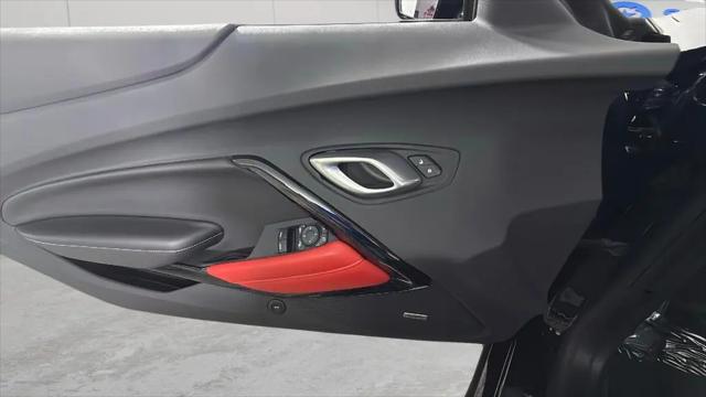 2022 Chevrolet Camaro RWD Convertible 2LT