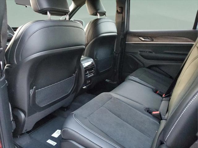 2026 Jeep Grand Cherokee L Altitude 4x2