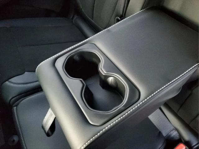 2026 Jeep Grand Cherokee L Altitude 4x2