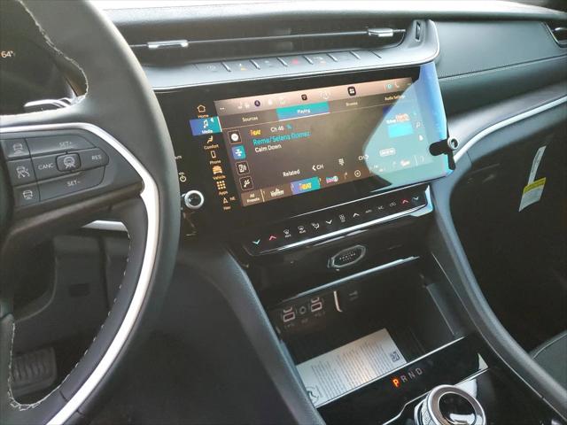 2026 Jeep Grand Cherokee L Altitude 4x2