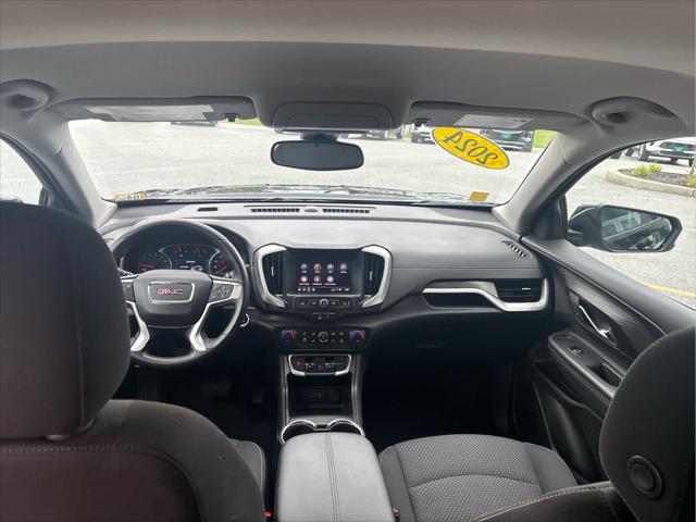 2024 GMC Terrain AWD SLE