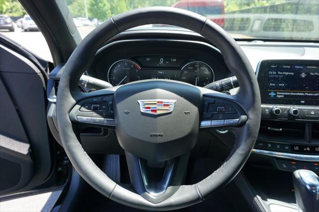 2024 Cadillac CT4 Luxury