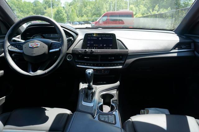 2024 Cadillac CT4 Luxury