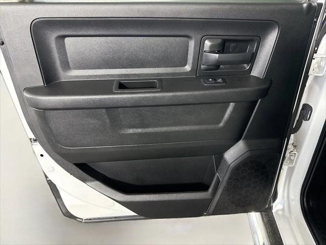 2019 Ram 1500 Classic Tradesman Crew Cab 4x4 5'7" Box