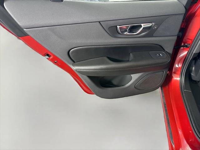 2023 Volvo S60 B5 Core Dark Theme