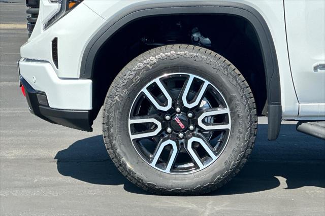 2026 GMC Sierra 1500 Crew Cab, Short Bed, AT4, 4WD