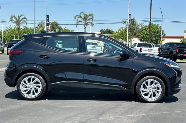 2027 Chevrolet Bolt LT FWD