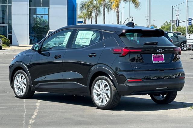 2027 Chevrolet Bolt LT FWD
