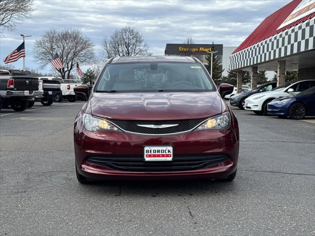 2017 Chrysler Pacifica Touring