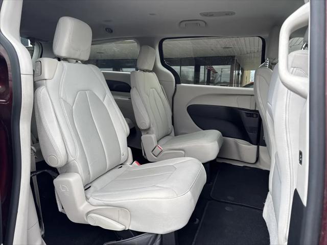 2017 Chrysler Pacifica Touring
