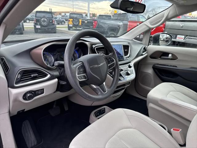 2017 Chrysler Pacifica Touring