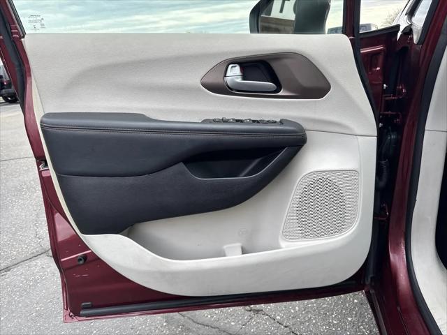 2017 Chrysler Pacifica Touring