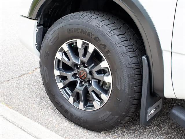 2024 Nissan Titan Crew Cab PRO-4X 4x4