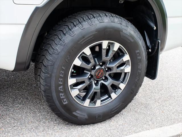 2024 Nissan Titan Crew Cab PRO-4X 4x4