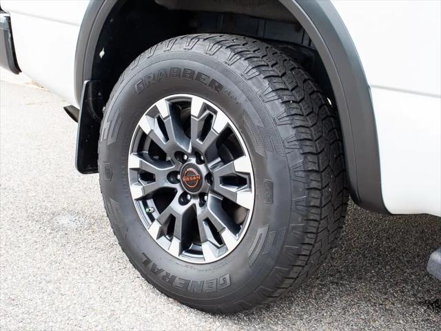 2024 Nissan Titan Crew Cab PRO-4X 4x4