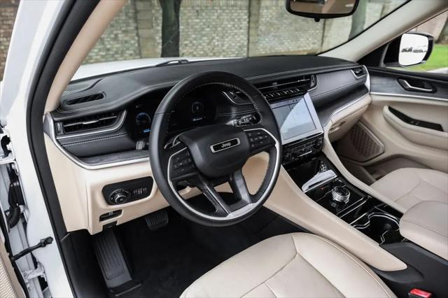 2022 Jeep Grand Cherokee L Limited 4x2