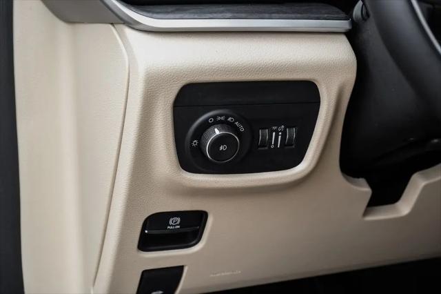 2022 Jeep Grand Cherokee L Limited 4x2