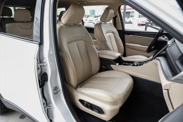 2022 Jeep Grand Cherokee L Limited 4x2