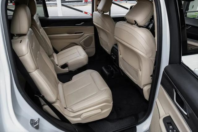 2022 Jeep Grand Cherokee L Limited 4x2