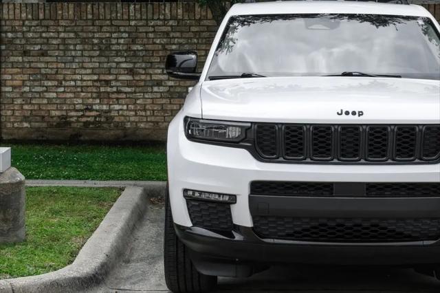 2022 Jeep Grand Cherokee L Limited 4x2