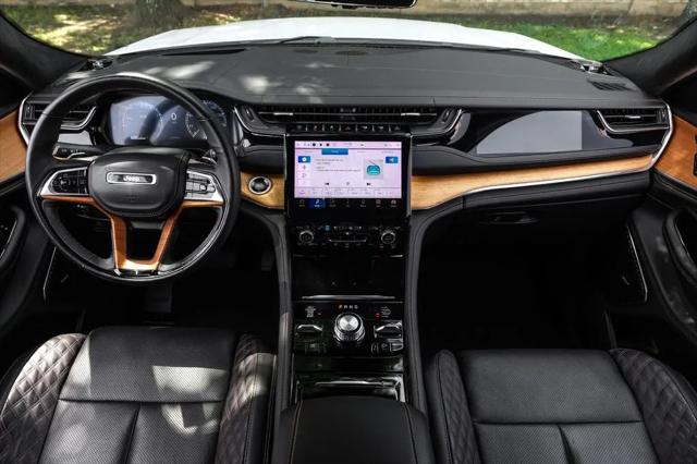 2023 Jeep Grand Cherokee L Summit Reserve 4x4