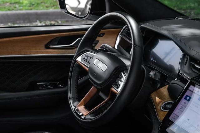 2023 Jeep Grand Cherokee L Summit Reserve 4x4