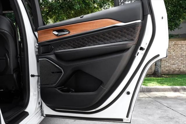 2023 Jeep Grand Cherokee L Summit Reserve 4x4
