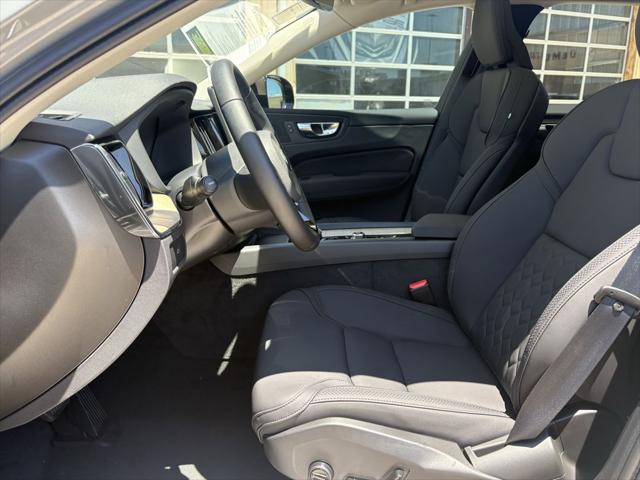 2026 Volvo XC60 B5 Core