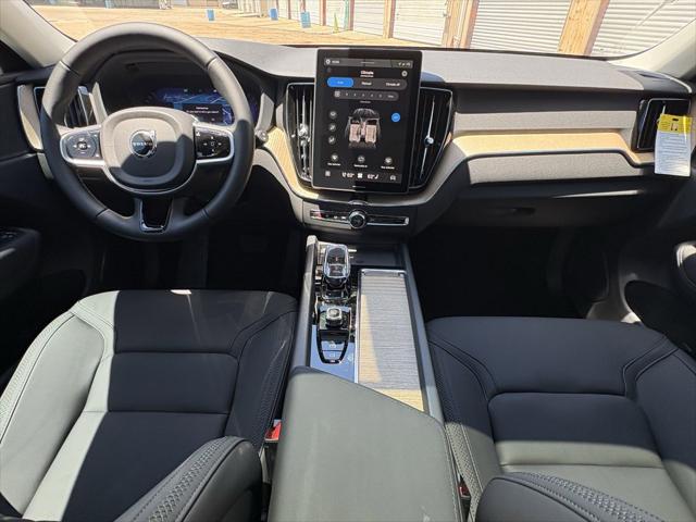 2026 Volvo XC60 B5 Core