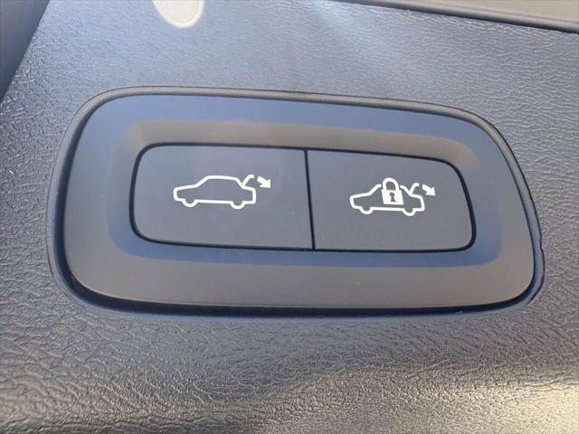 2026 Volvo XC60 B5 Core