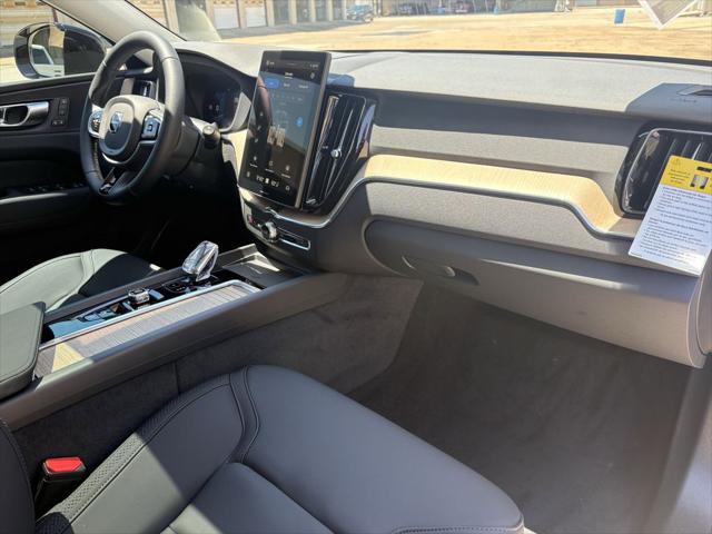 2026 Volvo XC60 B5 Core