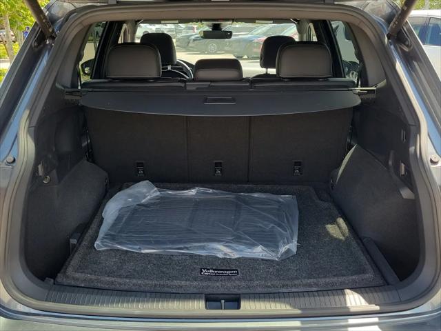 2022 Volkswagen Tiguan 2.0T SEL R-Line