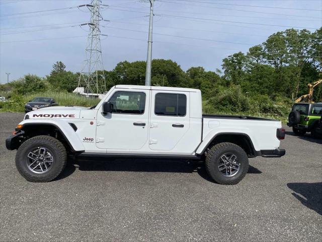 2026 Jeep Gladiator GLADIATOR MOJAVE X 4X4
