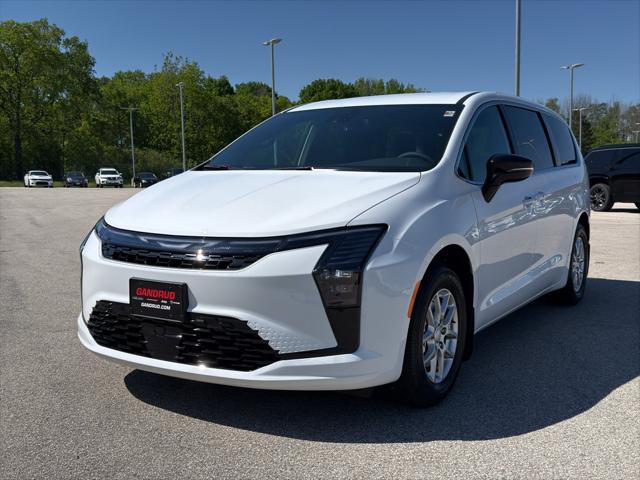 2027 Chrysler Pacifica PACIFICA SELECT
