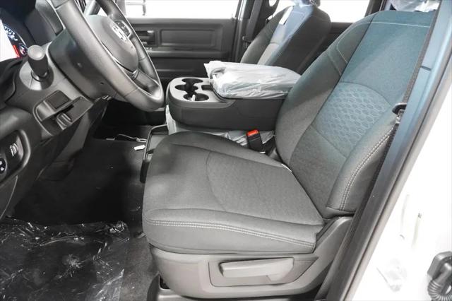 2026 Ram 3500 Tradesman Crew Cab 4x4 8' Box