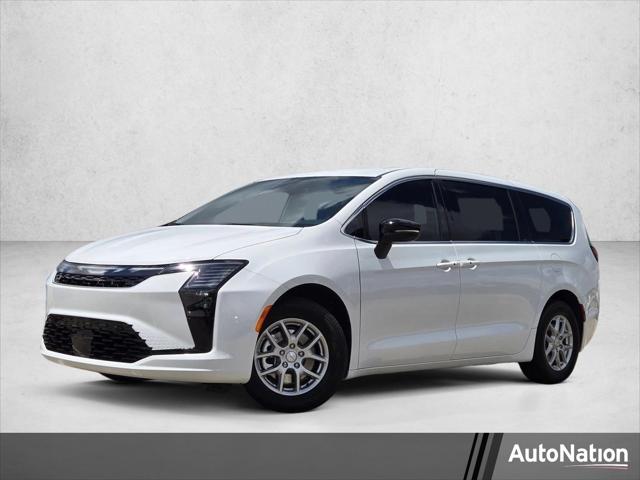 2027 Chrysler Pacifica Select for sale in Houston, TX
