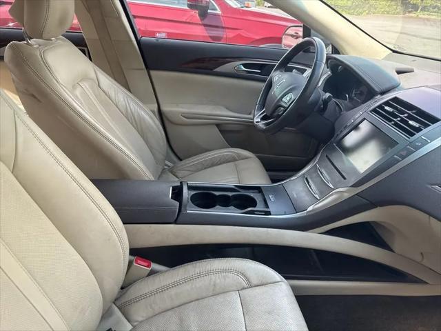 2015 Lincoln MKZ Hybrid Hybrid