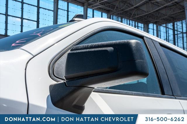 2026 Chevrolet Silverado 1500 2WD Crew Cab Short Bed Custom