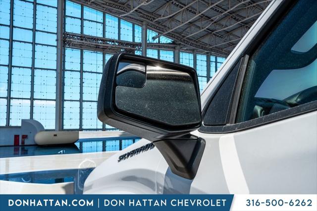 2026 Chevrolet Silverado 1500 2WD Crew Cab Short Bed Custom