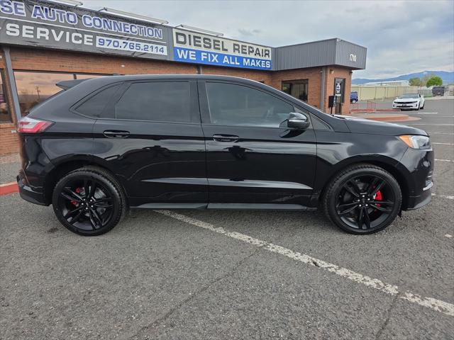 2022 Ford Edge ST