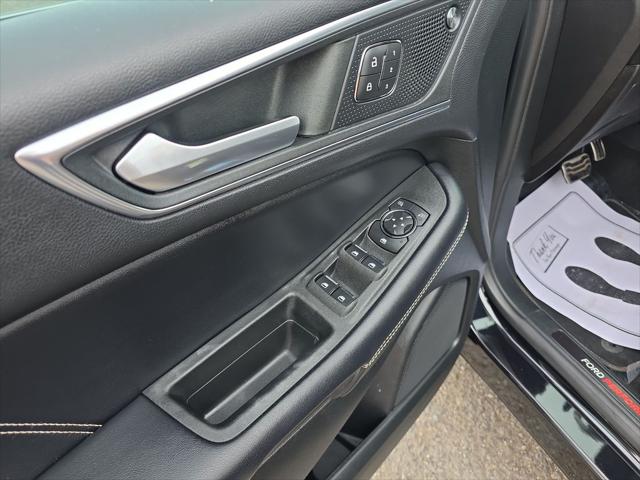 2022 Ford Edge ST